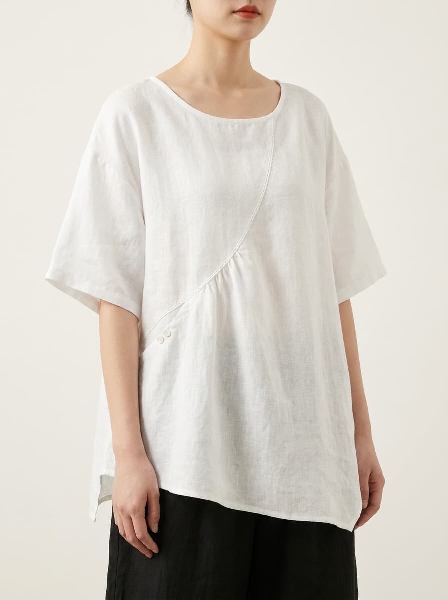 Asymmetric Small Gathered Top