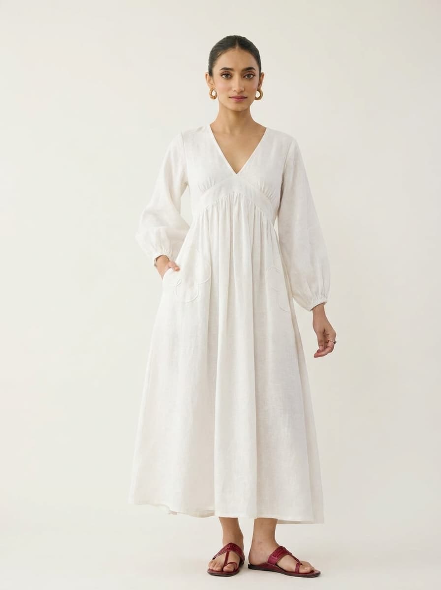 Umpire Line High Rise Lose Gathered Dress