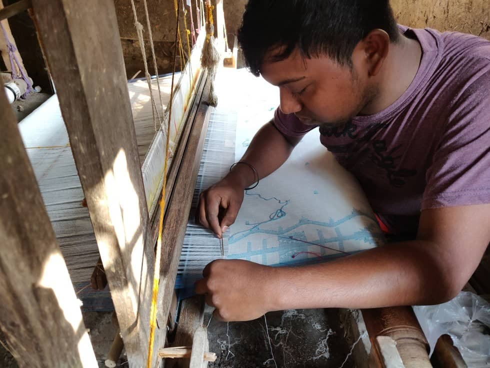 Anuprerna, creating Jamdani fabrics in 4 clusters at the Burdwan district in West Bengal, India.